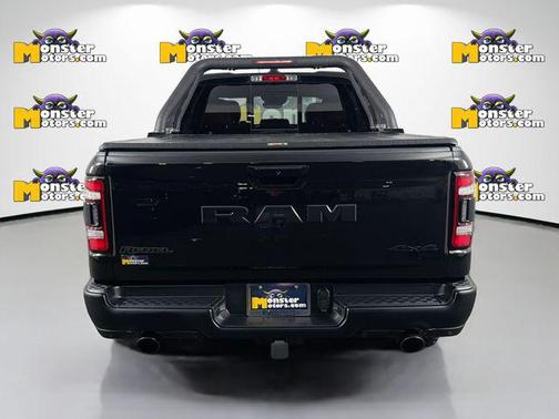 Diamond Black Crystal Pearlcoat 2022 RAM 1500 Rebel
