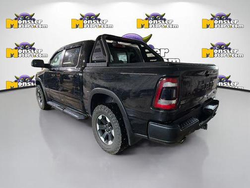 Diamond Black Crystal Pearlcoat 2022 RAM 1500 Rebel