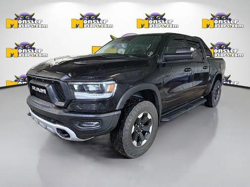 Diamond Black Crystal Pearlcoat 2022 RAM 1500 Rebel