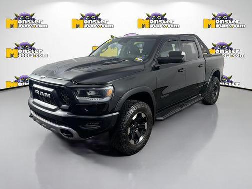Diamond Black Crystal Pearlcoat 2022 RAM 1500 Rebel