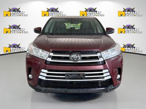 Ooh La La Rouge Mica 2018 Toyota Highlander LE