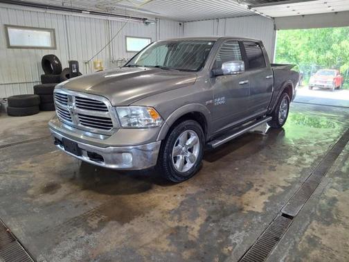 2014 RAM 1500 SLT