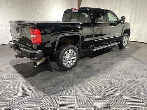 2016 GMC Sierra 2500 Denali