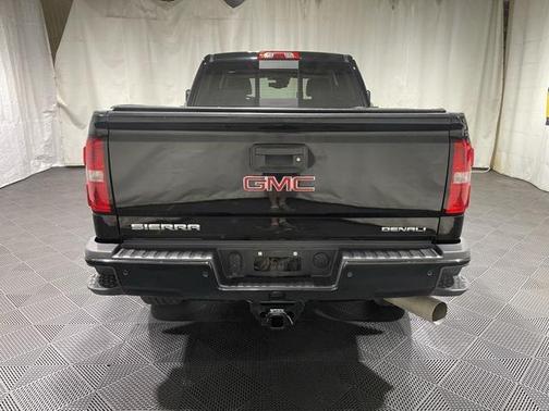 2016 GMC Sierra 2500 Denali
