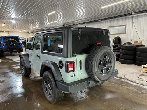 2023 Jeep Wrangler Sport