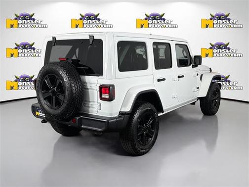 2023 Jeep Wrangler 4-Door Sahara Altitude