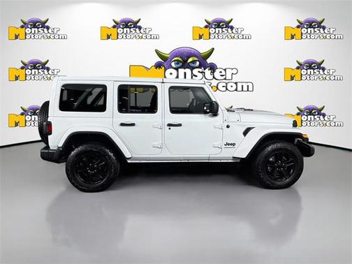 2023 Jeep Wrangler 4-Door Sahara Altitude