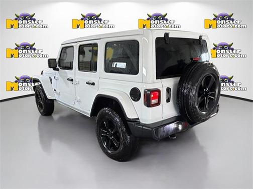 2023 Jeep Wrangler 4-Door Sahara Altitude