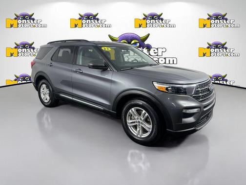 Gray Metallic 2022 Ford Explorer XLT
