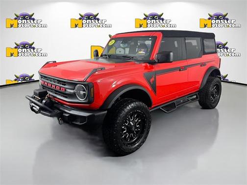 2023 Ford Bronco Base