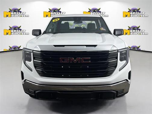 2023 GMC Sierra 1500 Pro