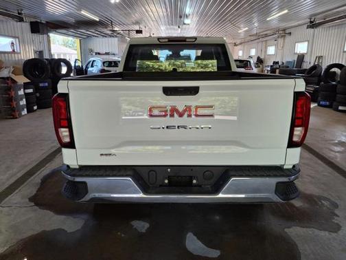 2023 GMC Sierra 1500 Pro