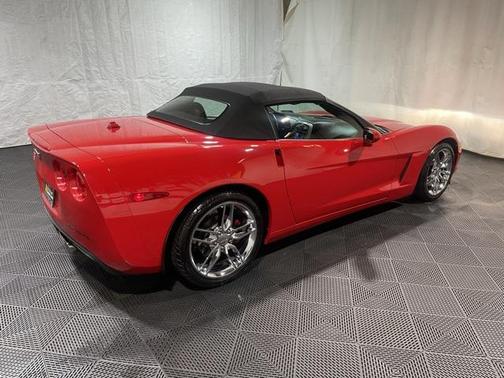 2005 Chevrolet Corvette Base