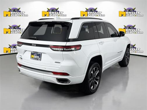 2022 Jeep Grand Cherokee Overland