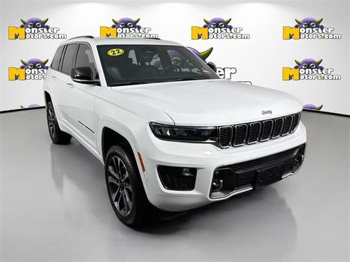 2022 Jeep Grand Cherokee Overland