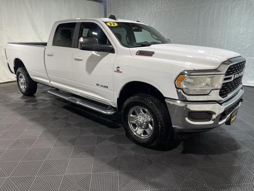 2022 RAM 3500 Big Horn Crew Cab 4x4 8' Box