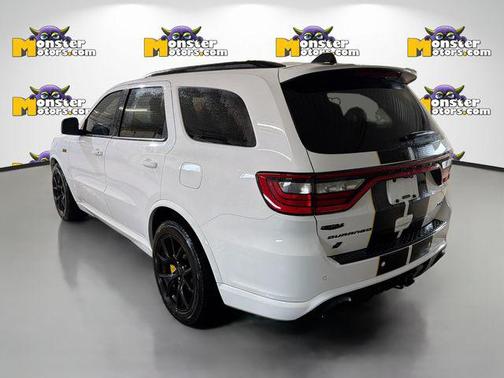 White Knuckle Clearcoat 2024 Dodge Durango SRT 392