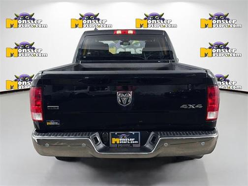 2022 RAM 1500 Classic SLT