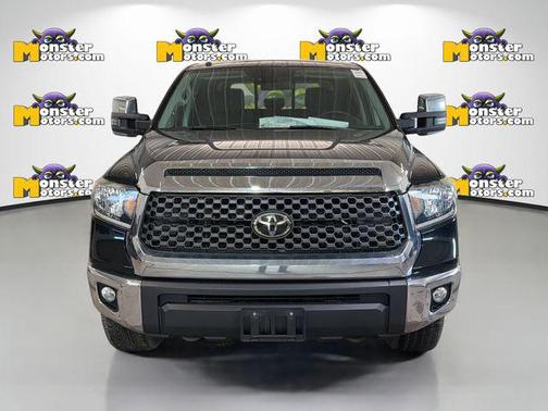 Midnight Black Metallic 2019 Toyota Tundra SR5