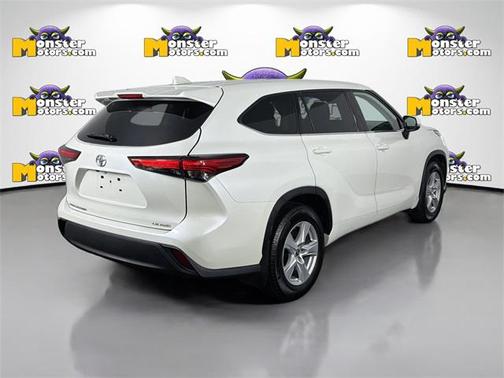 2021 Toyota Highlander LE