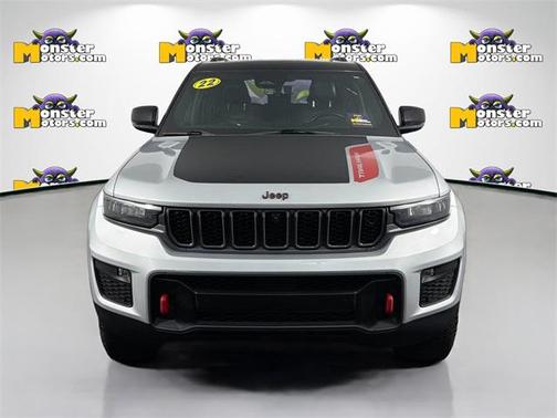 2022 Jeep Grand Cherokee Trailhawk