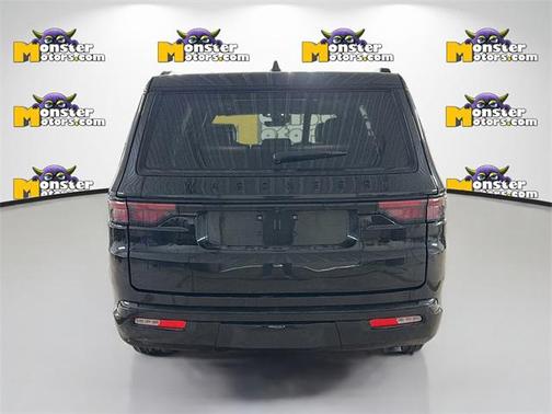 2024 Jeep Wagoneer Series II Carbide