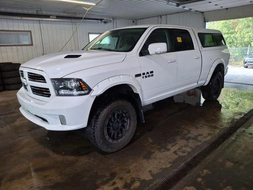 2016 RAM 1500 Sport