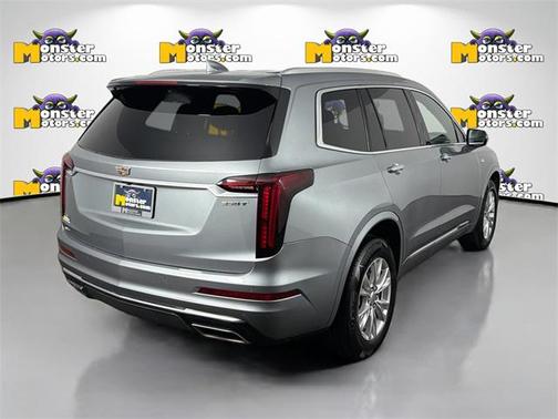 2023 Cadillac XT6 Luxury AWD