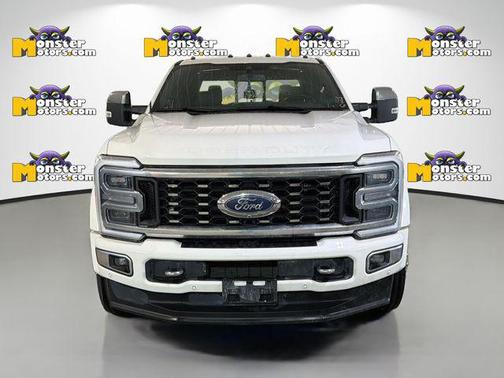 Star White Metallic Tri-Coat 2024 Ford F-450 Platinum