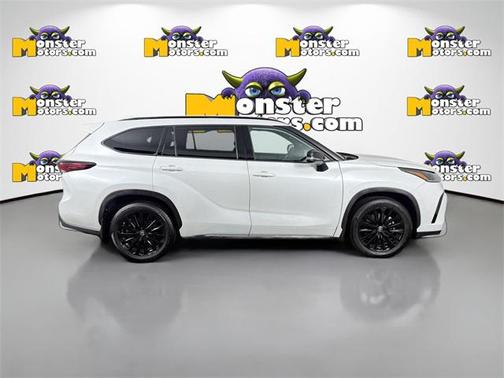 2024 Toyota Highlander XSE