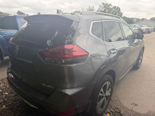 Gun Metallic 2019 Nissan Rogue SV