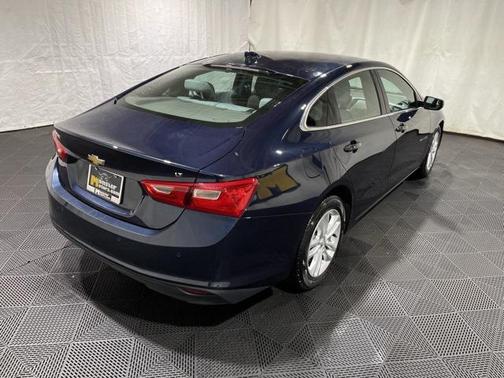 2017 Chevrolet Malibu 1LT
