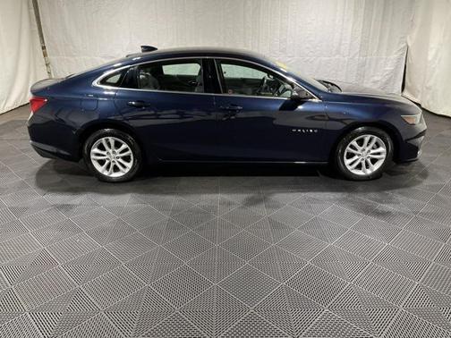 2017 Chevrolet Malibu 1LT