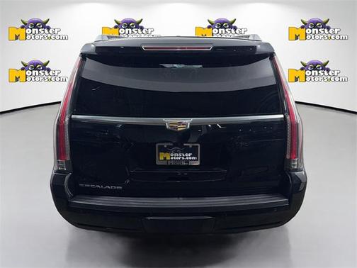 2018 Cadillac Escalade ESV Premium Luxury