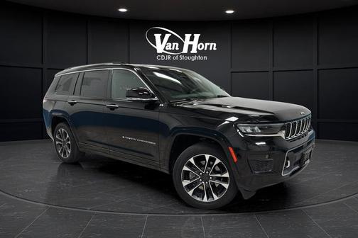 Diamond Black Crystal Pearlcoat 2021 Jeep Grand Cherokee L Overland