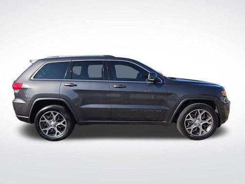 2018 Jeep Grand Cherokee Sterling Edition