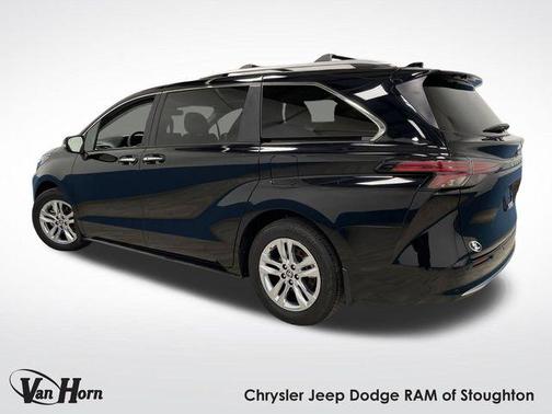2024 Toyota Sienna Limited 7-Passenger