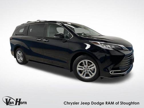 2024 Toyota Sienna Limited 7-Passenger