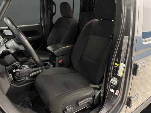 2022 Jeep Gladiator Willys 4x4