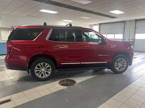 Cayenne Red Tintcoat 2021 GMC Yukon Denali
