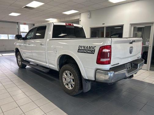 Bright White Clearcoat 2020 RAM 2500 Laramie Crew Cab 4x4 6'4' Box
