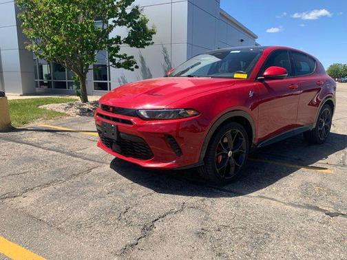 Hot Tamale 2024 Dodge Hornet R/T Plus
