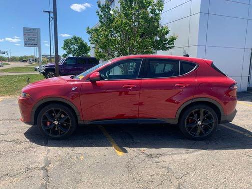 Hot Tamale 2024 Dodge Hornet R/T Plus