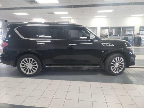 2016 INFINITI QX80 Base
