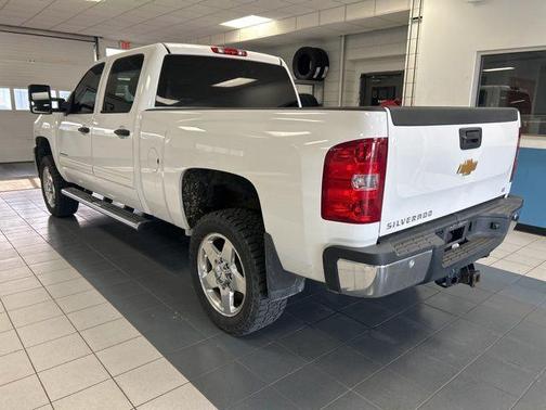 Summit White 2014 Chevrolet Silverado 2500 LT