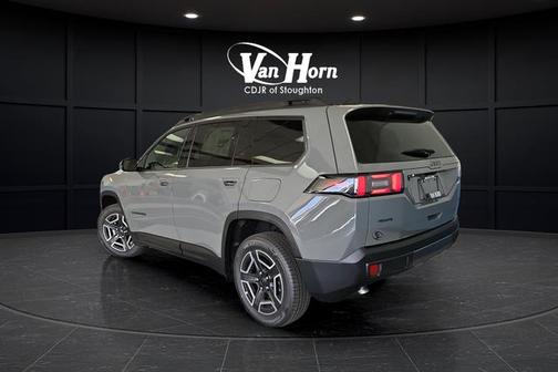 Sting-Gray Clearcoat 2026 Jeep Cherokee Limited