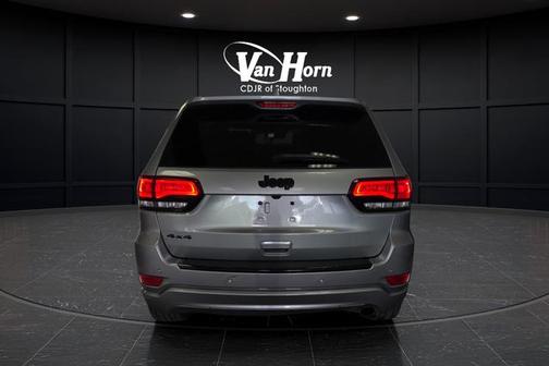 Billet Silver Metallic Clearcoat 2017 Jeep Grand Cherokee Altitude