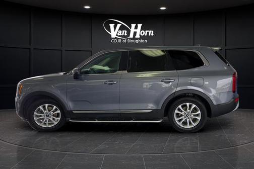 2022 Kia Telluride LX