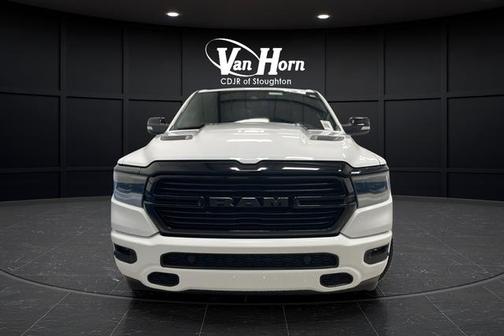 Bright White Clearcoat 2022 RAM 1500 Laramie