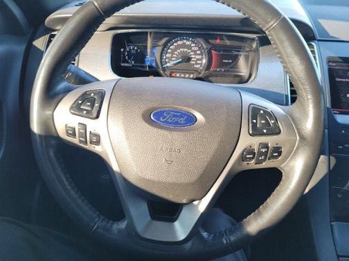 2013 Ford Taurus SEL